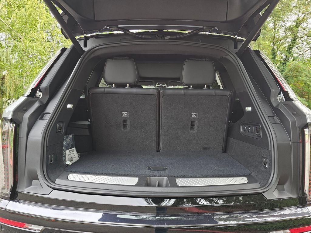 2027 Cadillac VISTIQ Sport