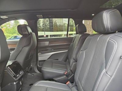 2027 Cadillac VISTIQ Sport