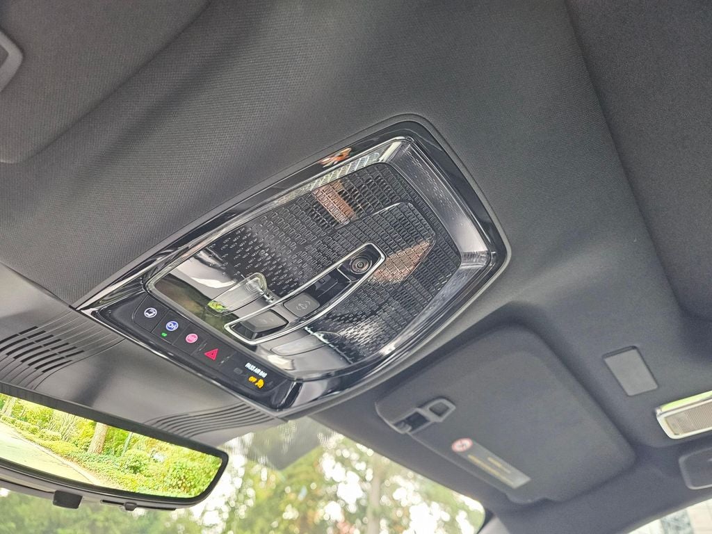 2027 Cadillac VISTIQ Sport