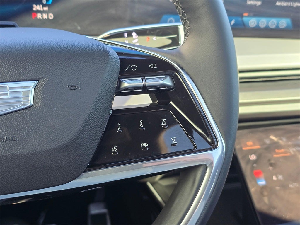 2026 Cadillac VISTIQ Sport