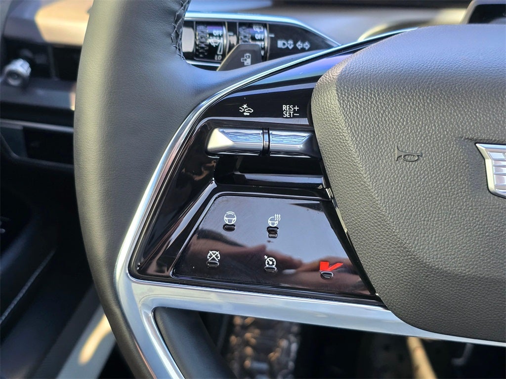 2026 Cadillac VISTIQ Sport