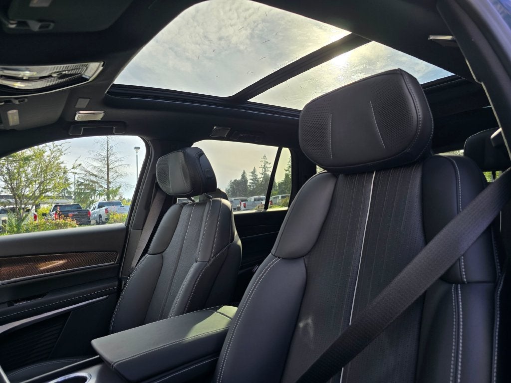 2027 Cadillac VISTIQ Sport