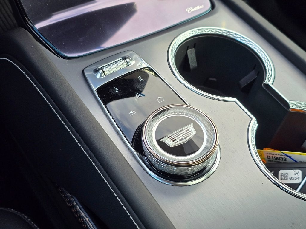 2027 Cadillac VISTIQ Sport