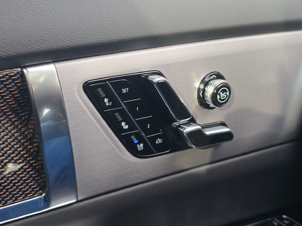 2027 Cadillac VISTIQ Sport