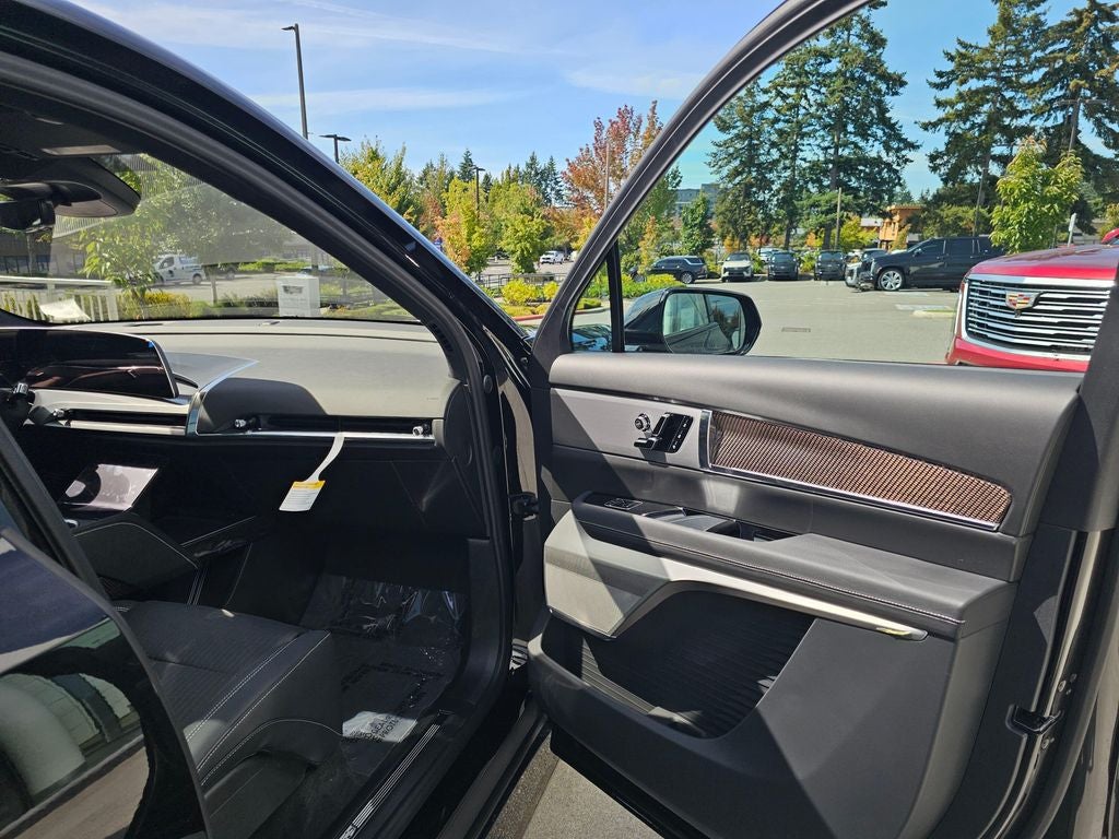2027 Cadillac VISTIQ Sport