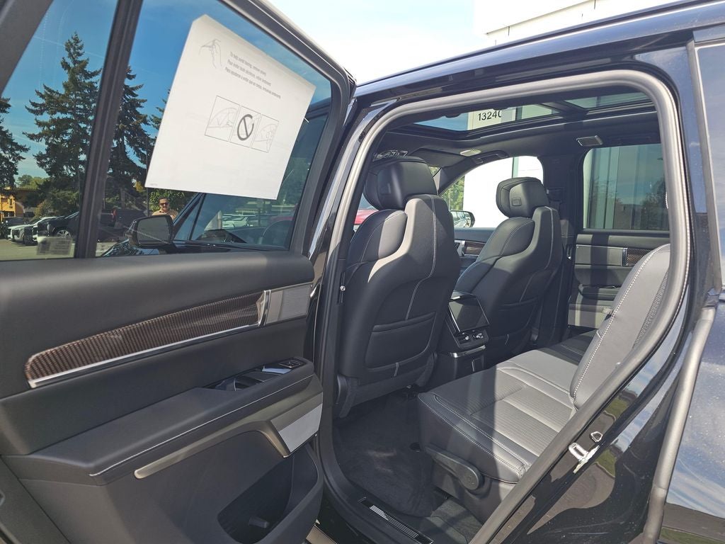 2027 Cadillac VISTIQ Sport