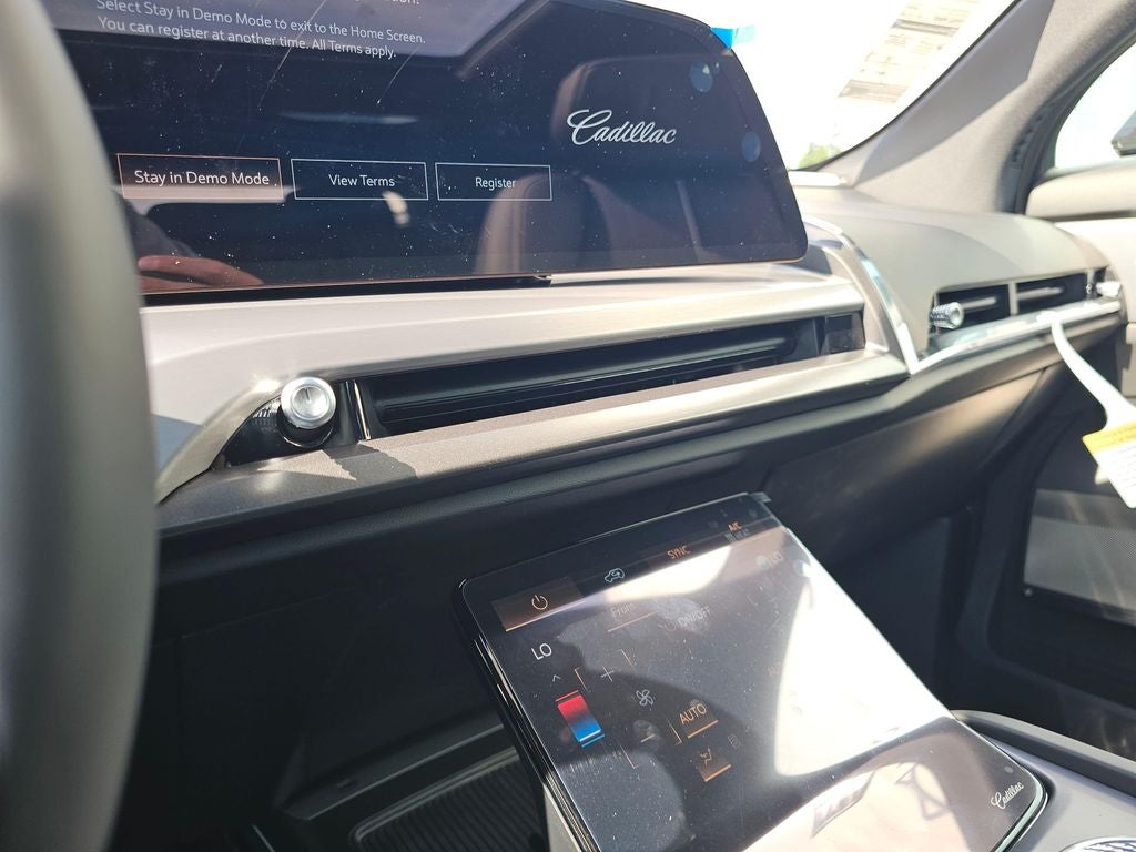 2027 Cadillac VISTIQ Sport