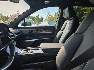 2027 Cadillac VISTIQ Sport