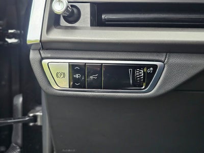 2026 Cadillac VISTIQ Platinum