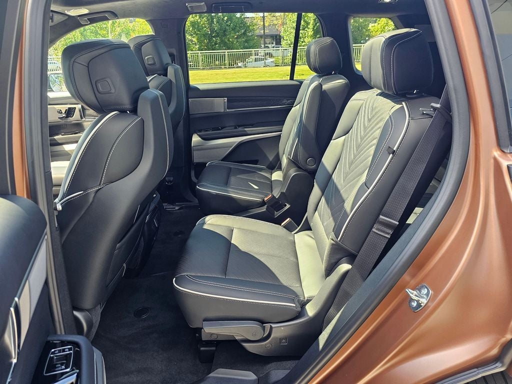 2027 Cadillac VISTIQ Platinum