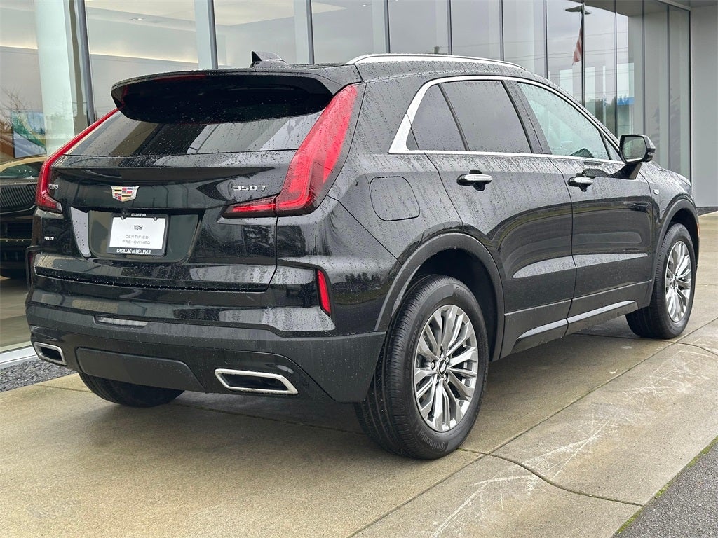 2025 Cadillac XT4 Premium Luxury
