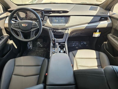 2026 Cadillac XT5 Luxury