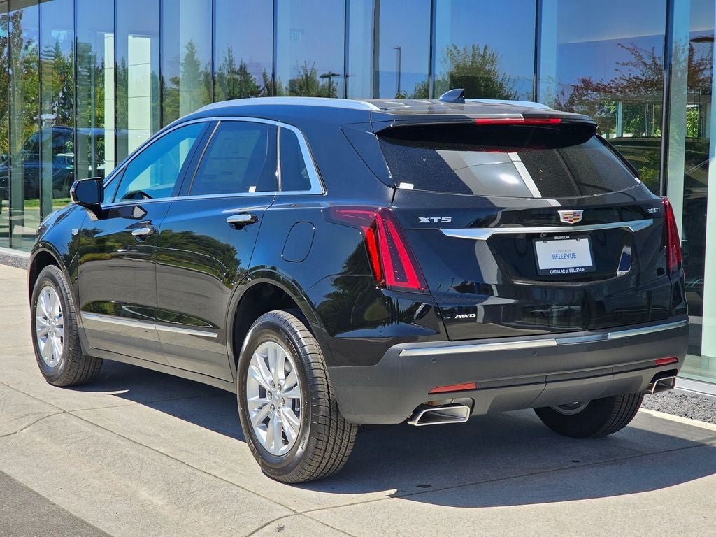 2026 Cadillac XT5 Luxury