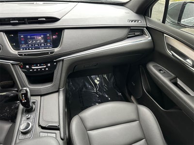 2023 Cadillac XT5 Luxury