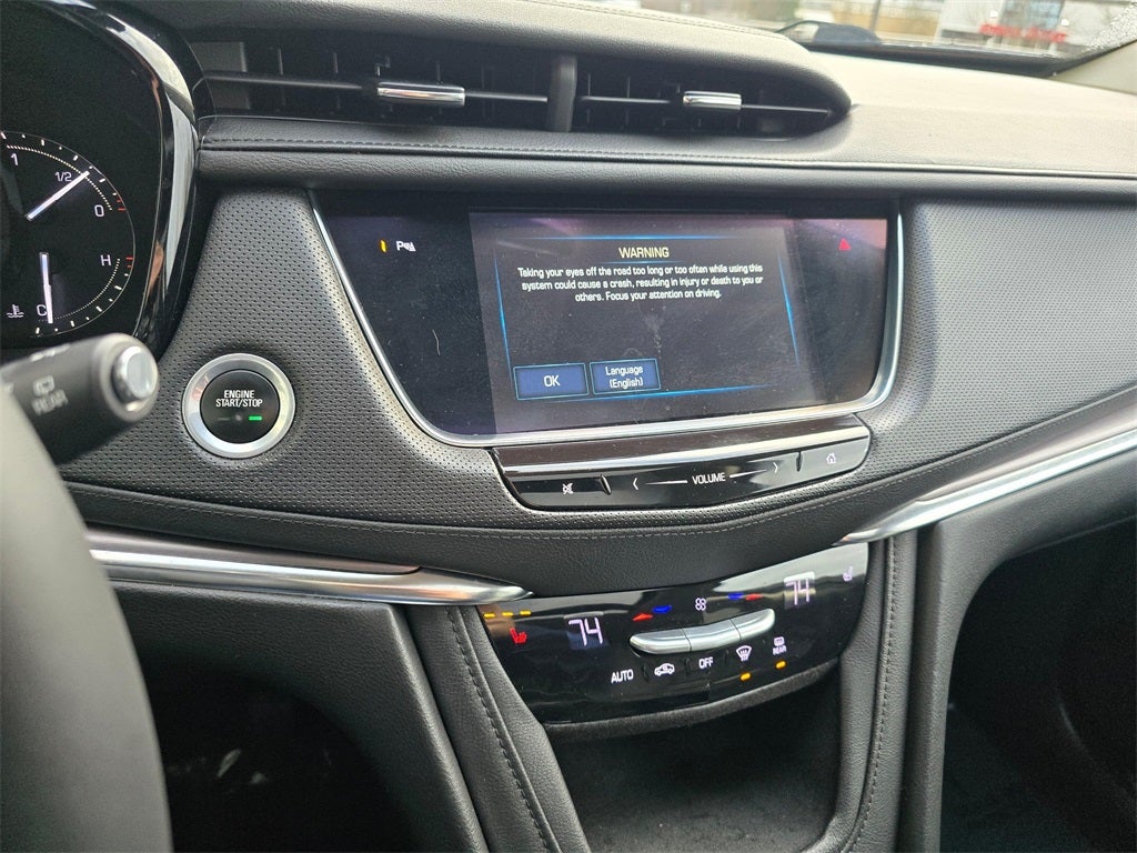 2017 Cadillac XT5 Luxury