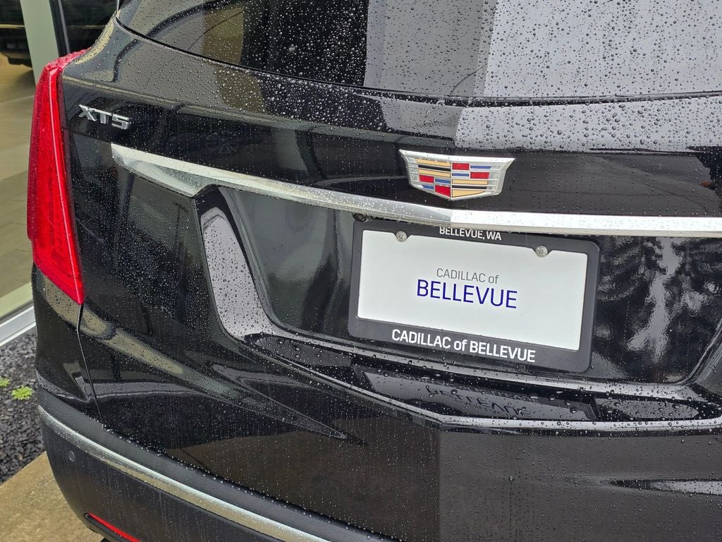 2018 Cadillac XT5 Premium Luxury