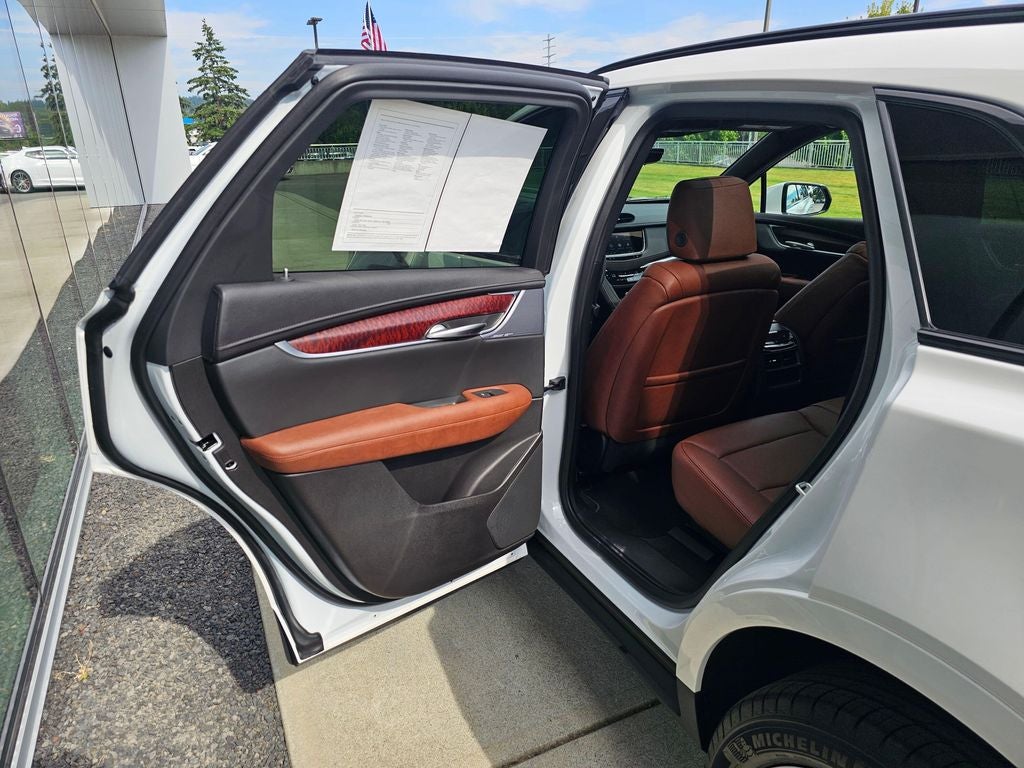 2026 Cadillac XT5 Sport
