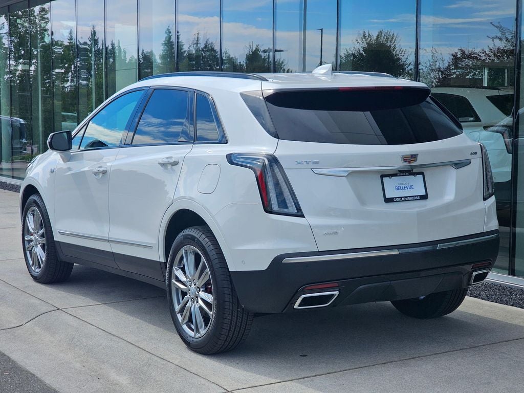 2026 Cadillac XT5 Sport