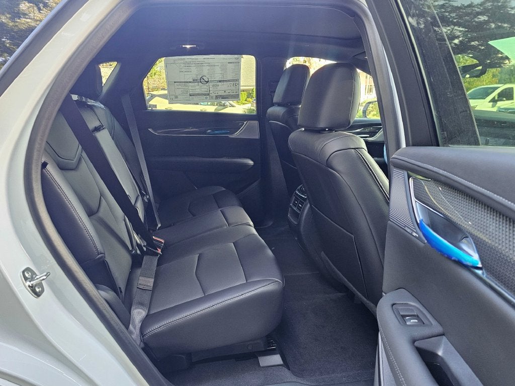 2026 Cadillac XT5 Sport