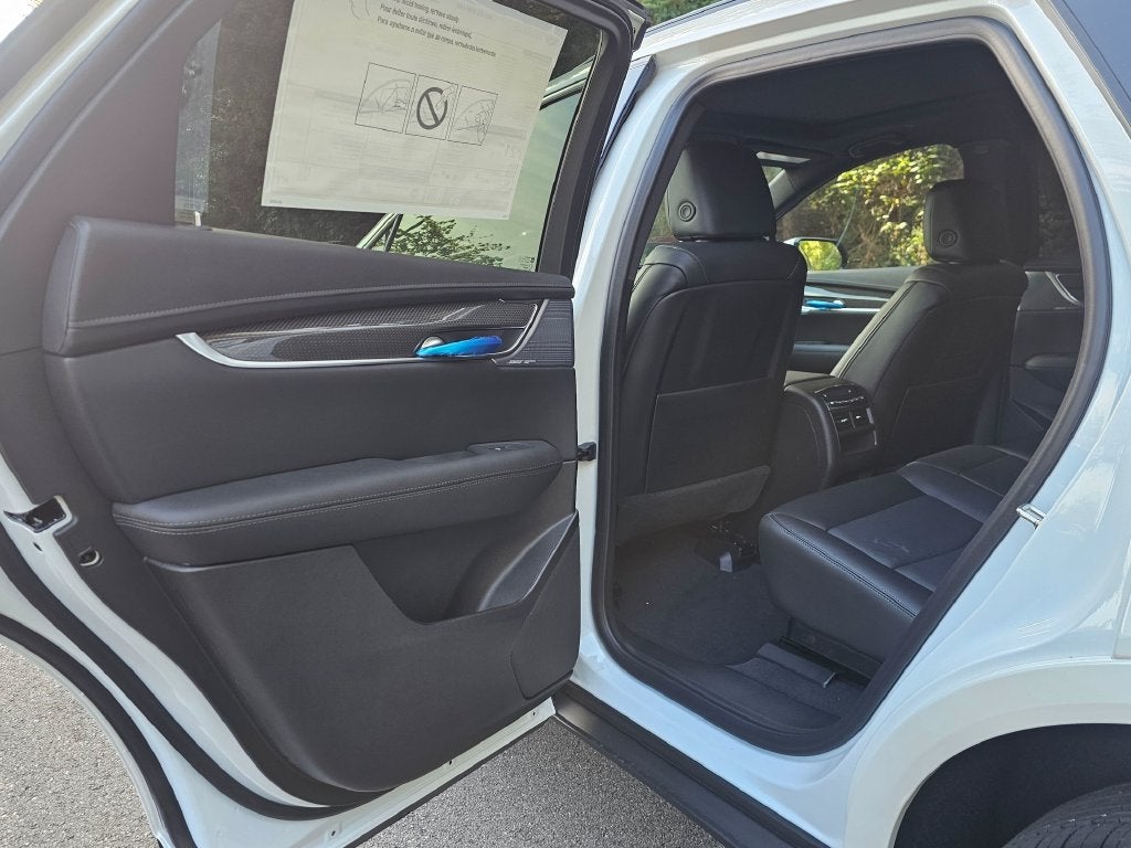 2026 Cadillac XT5 Sport