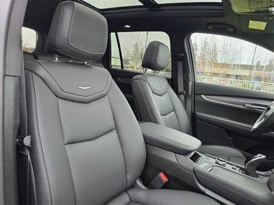 2025 Cadillac XT6 Luxury