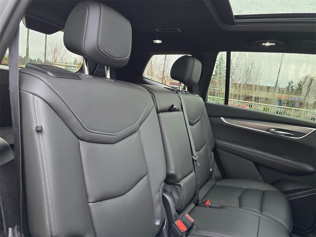 2025 Cadillac XT6 Luxury