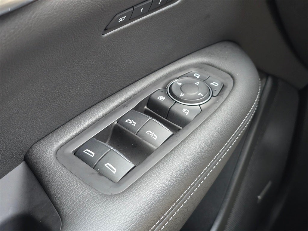 2025 Cadillac XT6 Luxury