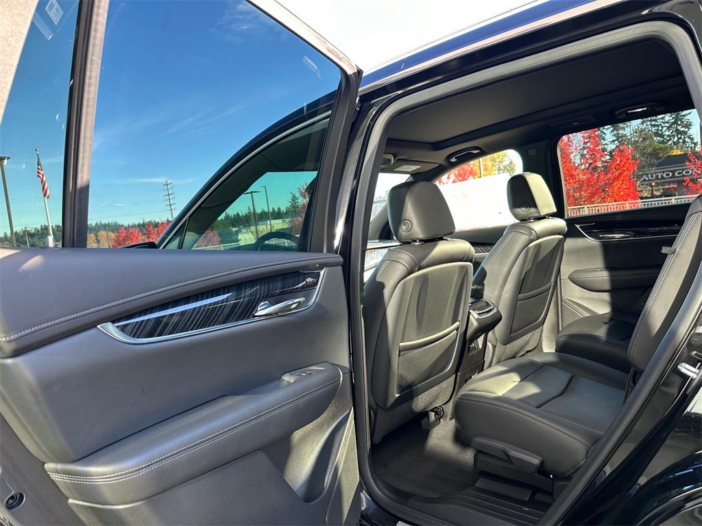 2022 Cadillac XT6 Premium Luxury