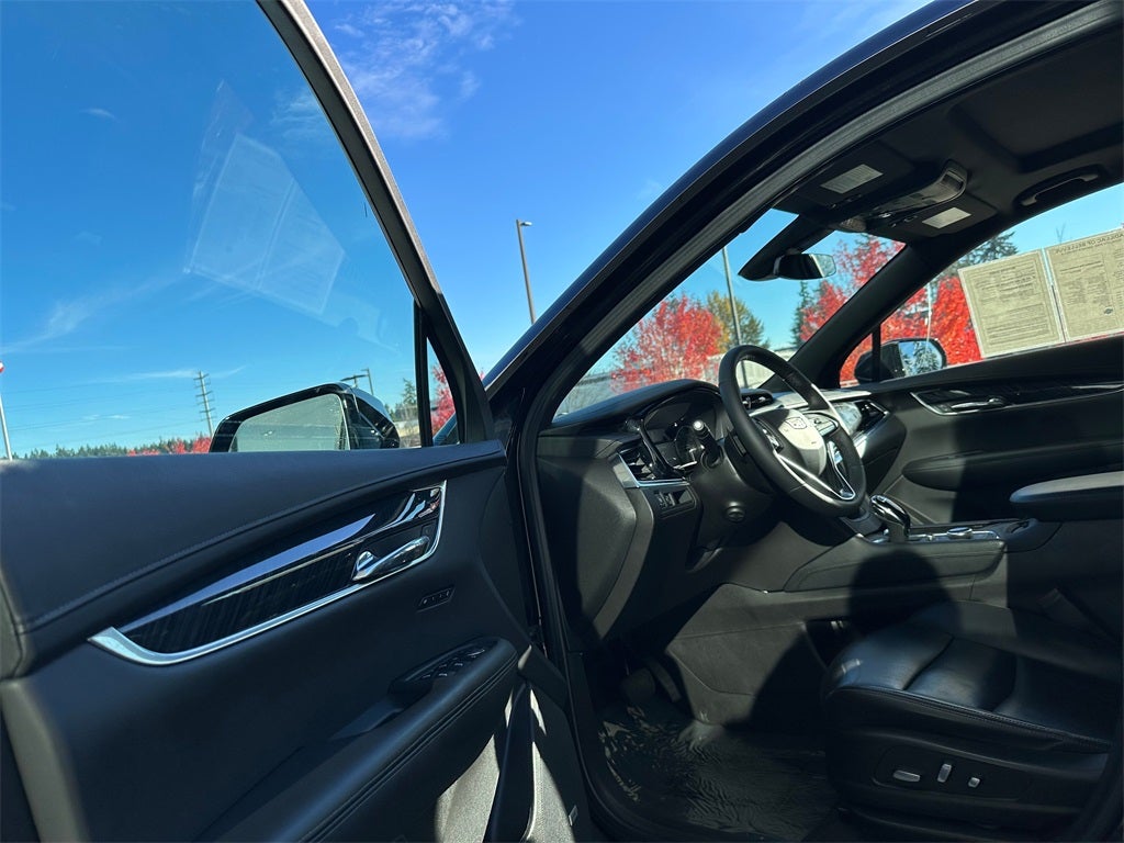 2022 Cadillac XT6 Premium Luxury