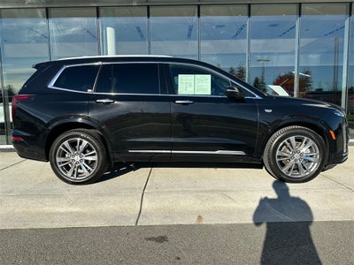 2022 Cadillac XT6 Premium Luxury