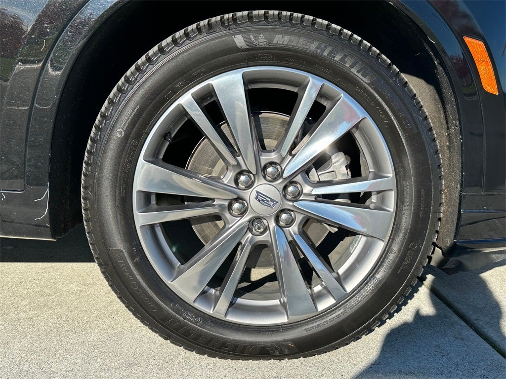 2022 Cadillac XT6 Premium Luxury