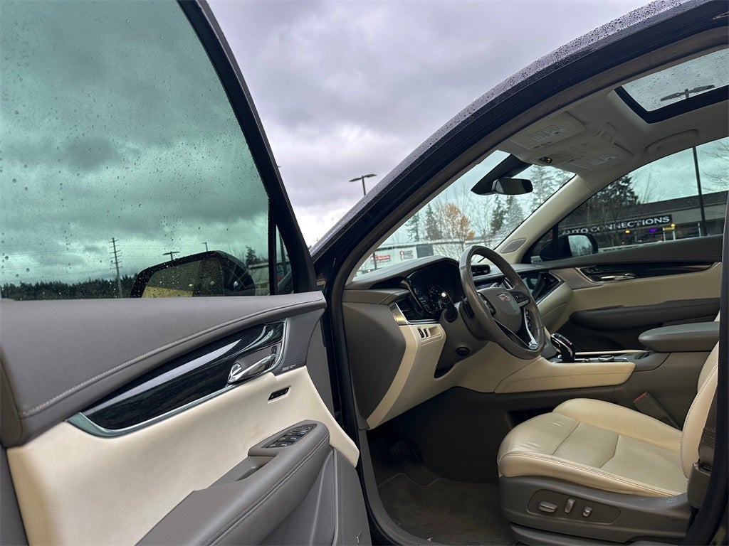 2021 Cadillac XT6 Premium Luxury