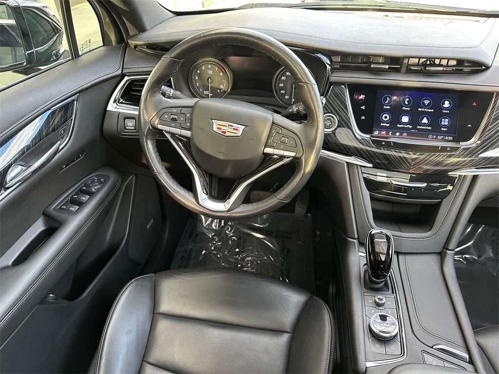 2022 Cadillac XT6 Premium Luxury