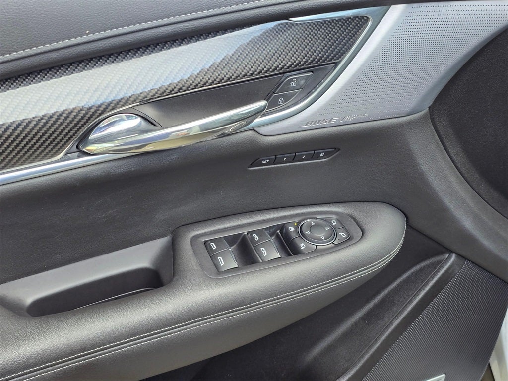 2023 Cadillac XT6 Sport