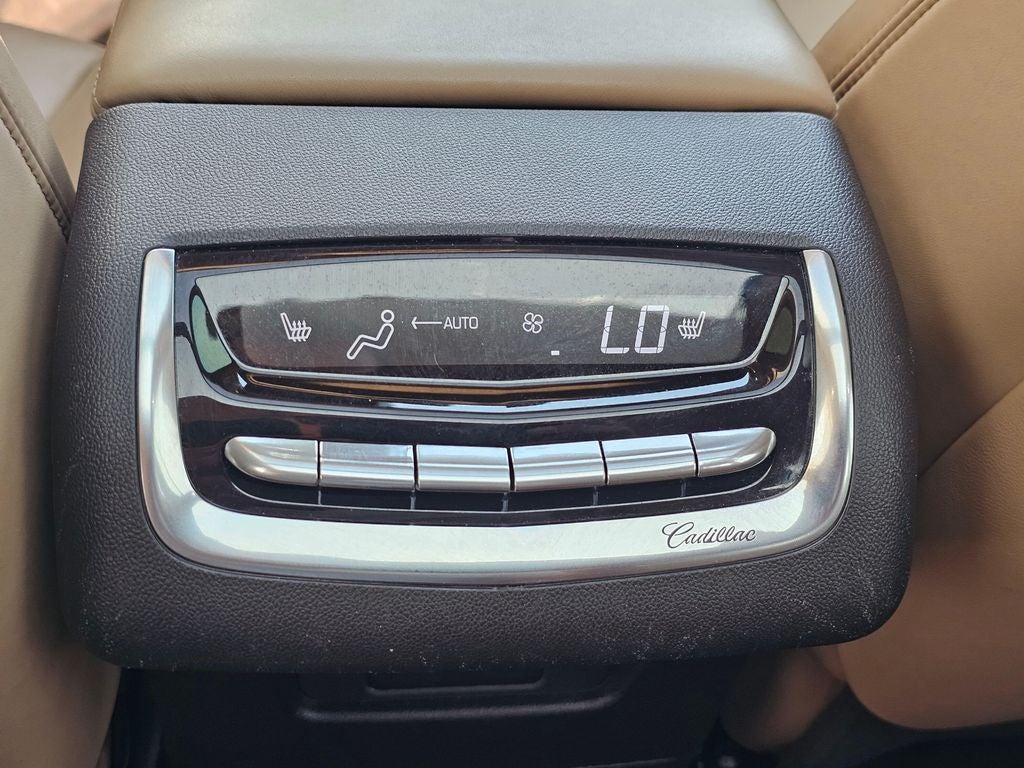 2023 Cadillac XT6 Sport