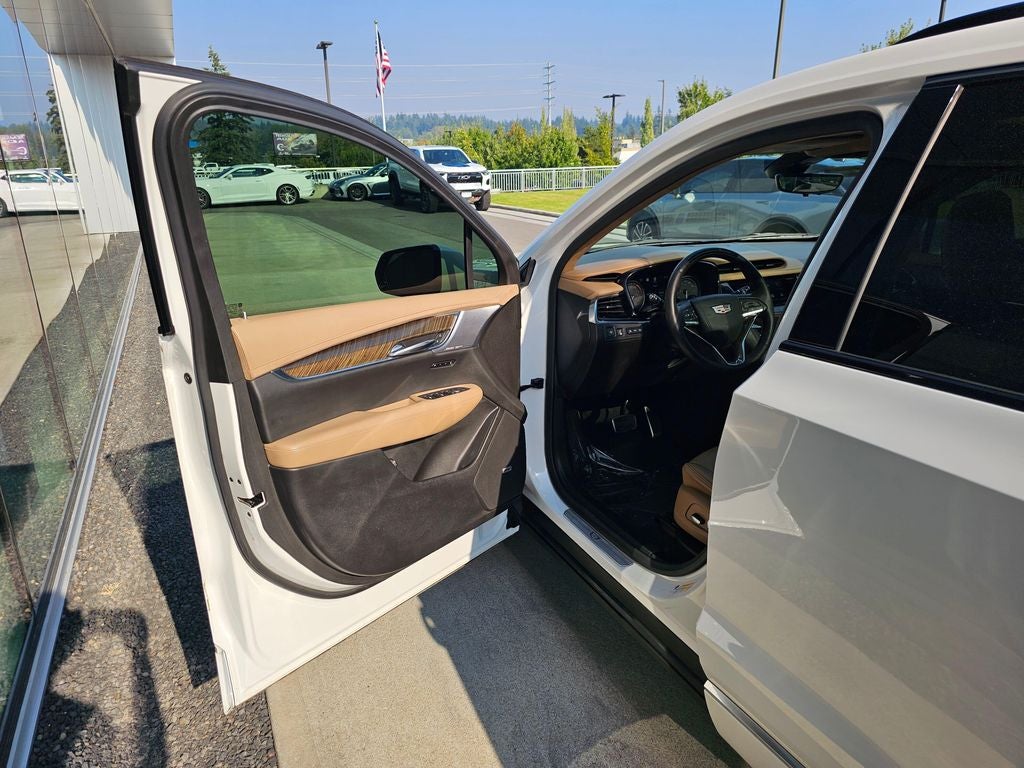 2023 Cadillac XT6 Sport