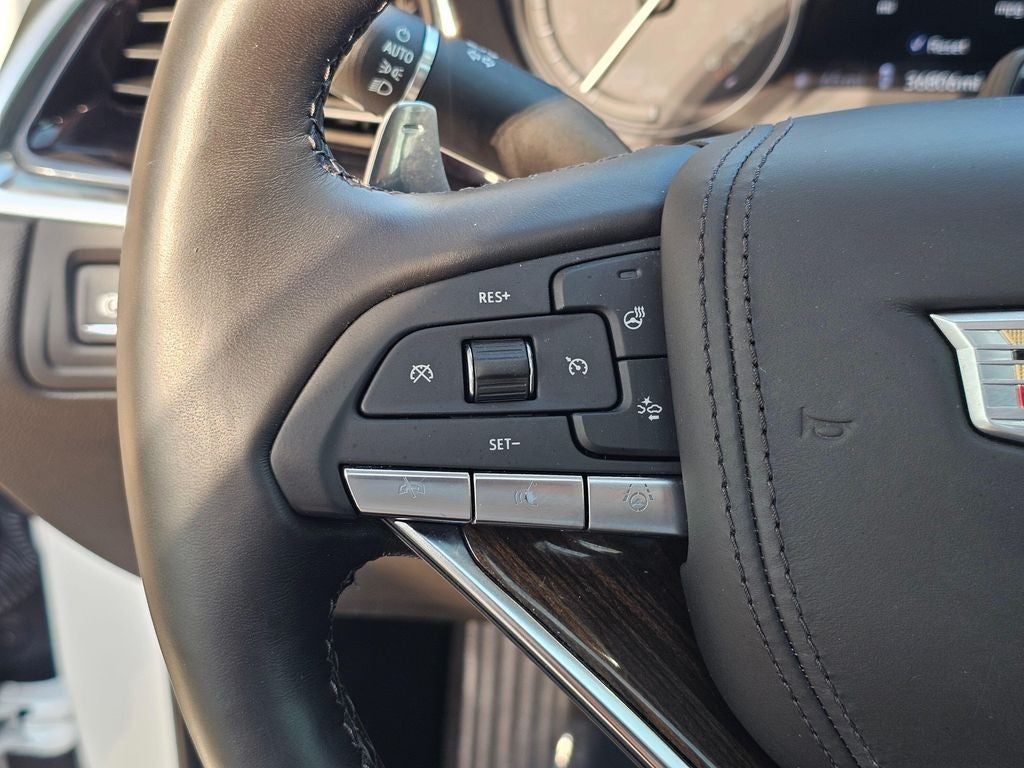 2023 Cadillac XT6 Sport