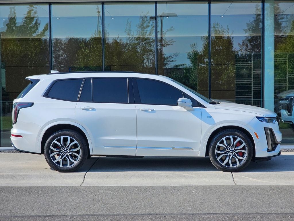 2023 Cadillac XT6 Sport