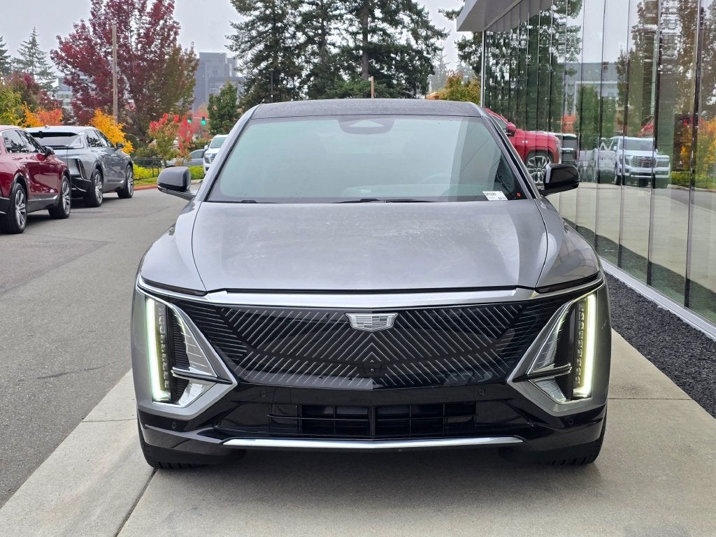 2025 Cadillac LYRIQ Luxury