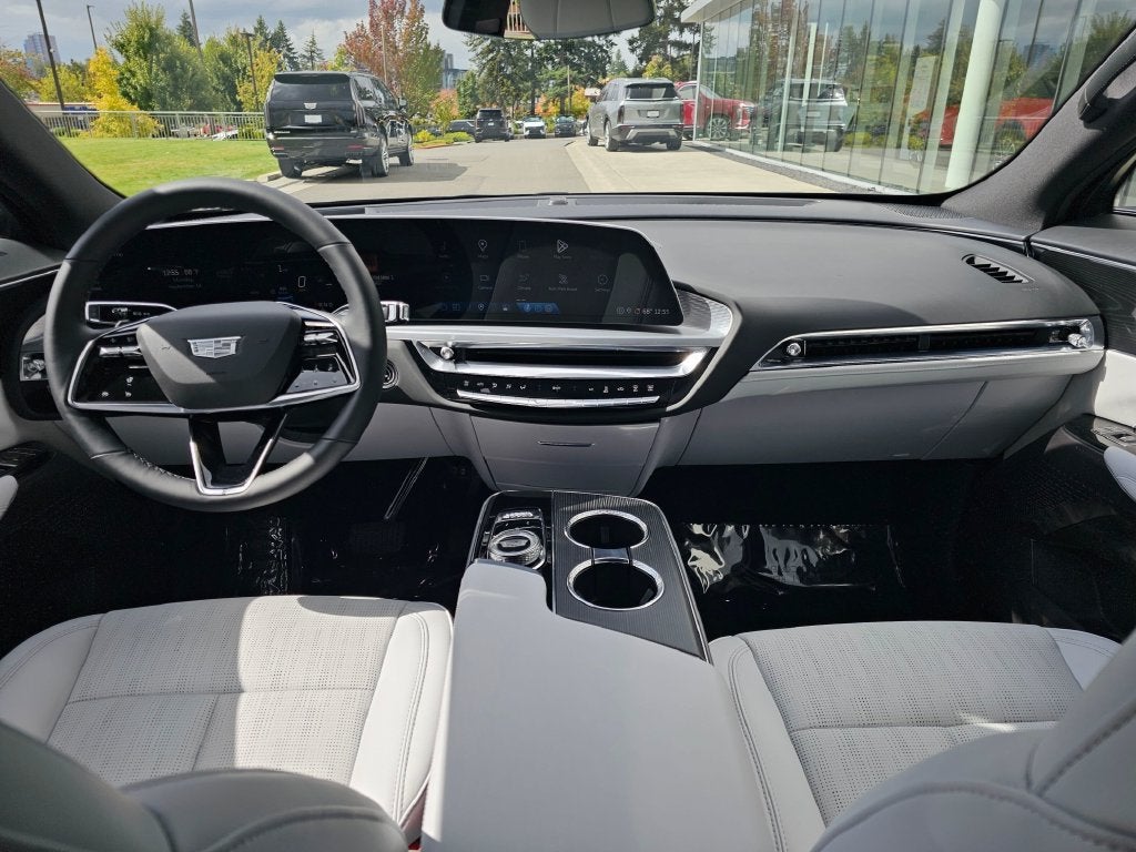 2024 Cadillac LYRIQ Luxury
