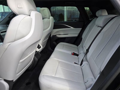 2024 Cadillac LYRIQ Luxury