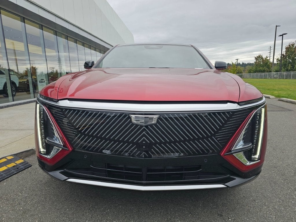 2024 Cadillac LYRIQ Luxury