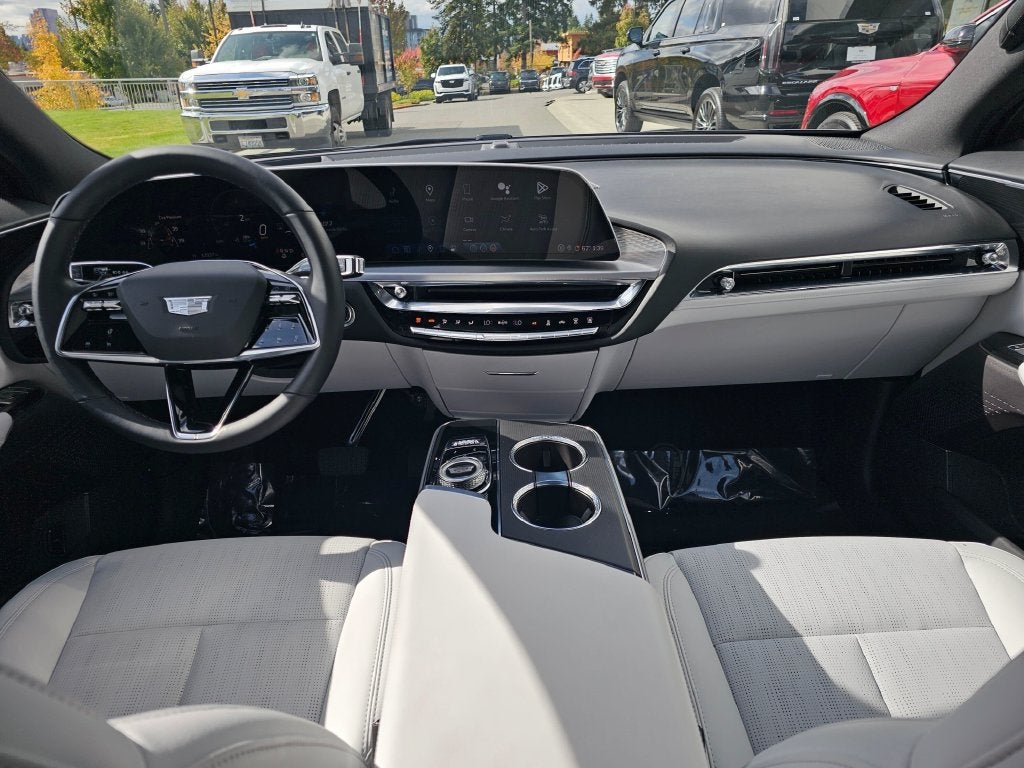 2024 Cadillac LYRIQ Luxury