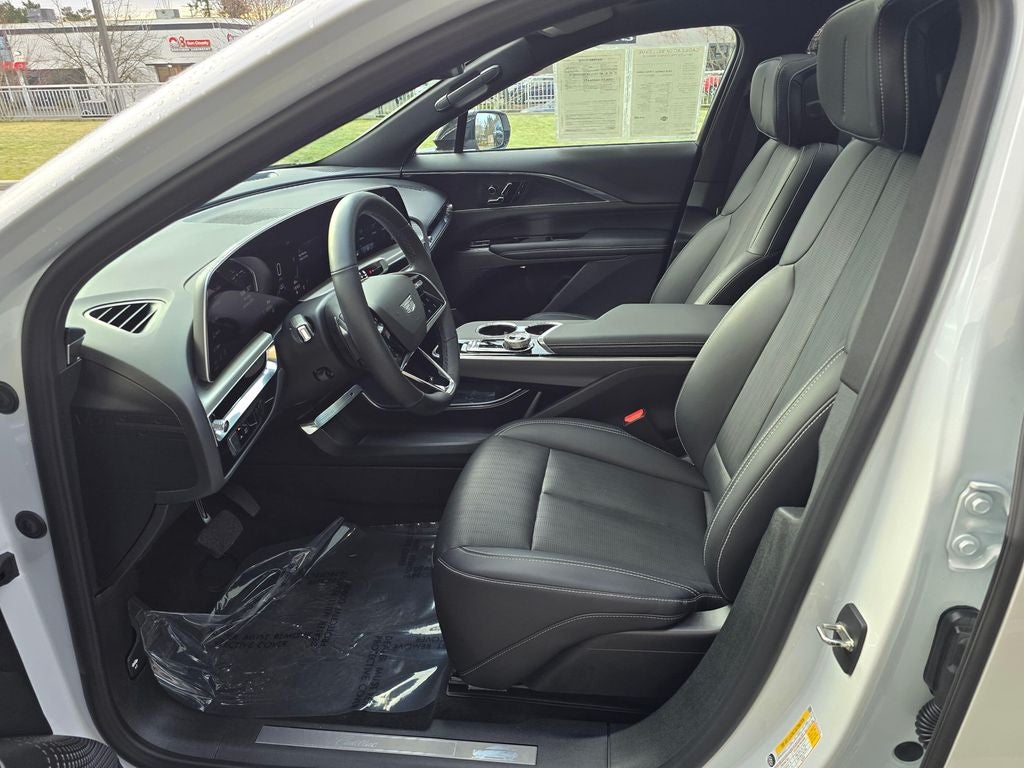 2024 Cadillac LYRIQ Luxury