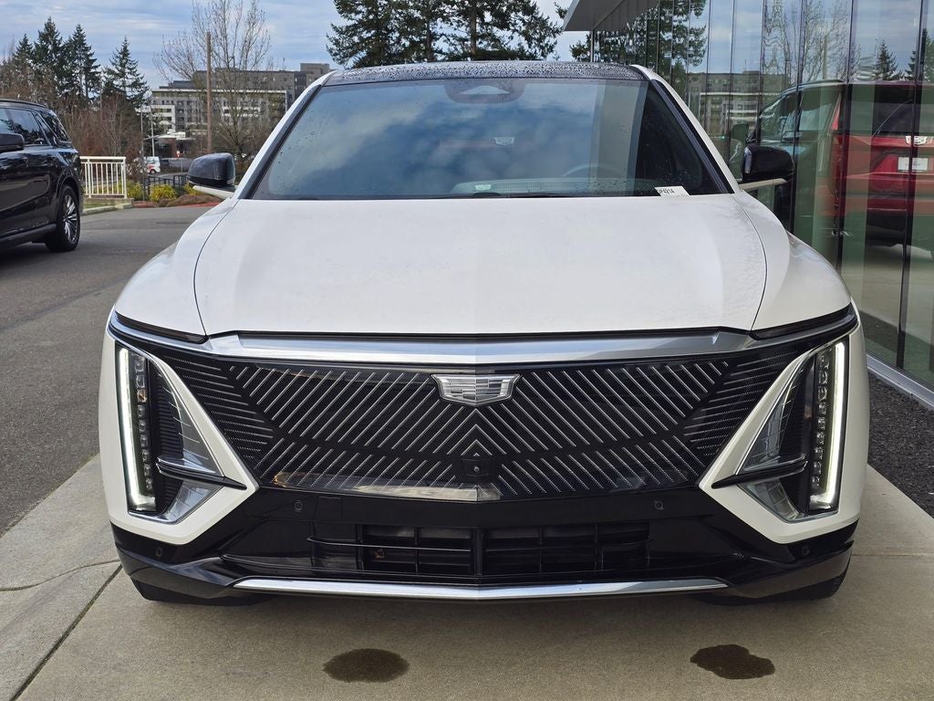 2024 Cadillac LYRIQ Luxury