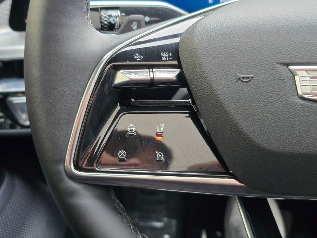 2024 Cadillac LYRIQ Luxury