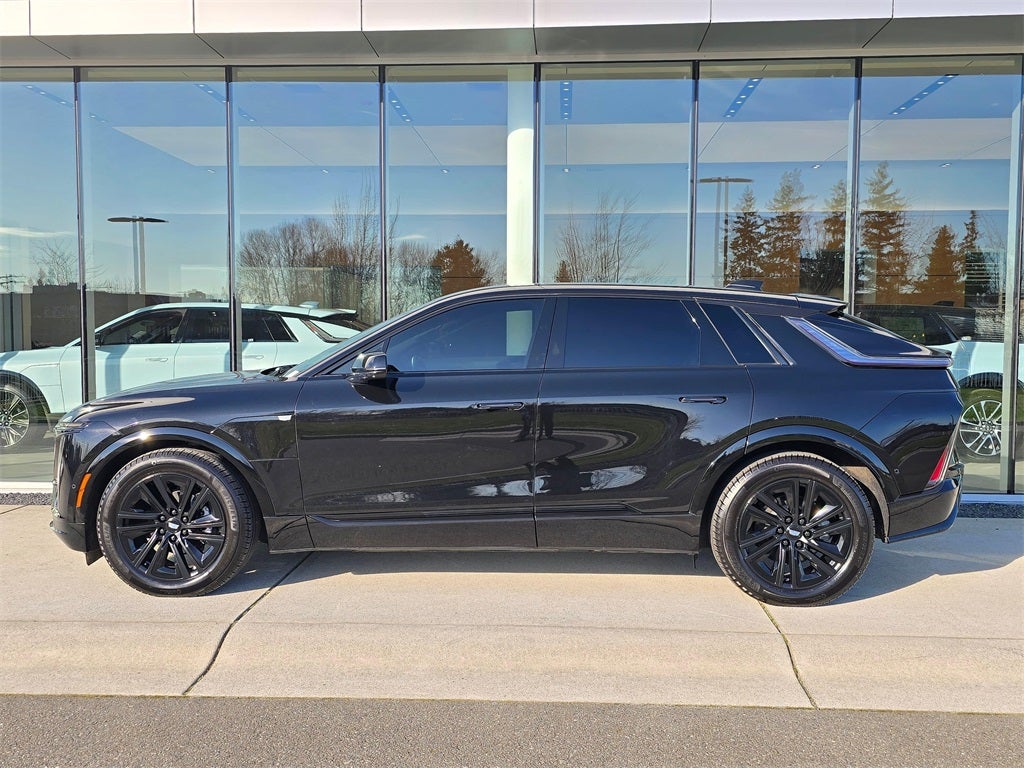 2024 Cadillac LYRIQ Luxury