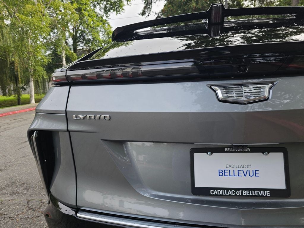 2027 Cadillac LYRIQ Signature Luxury