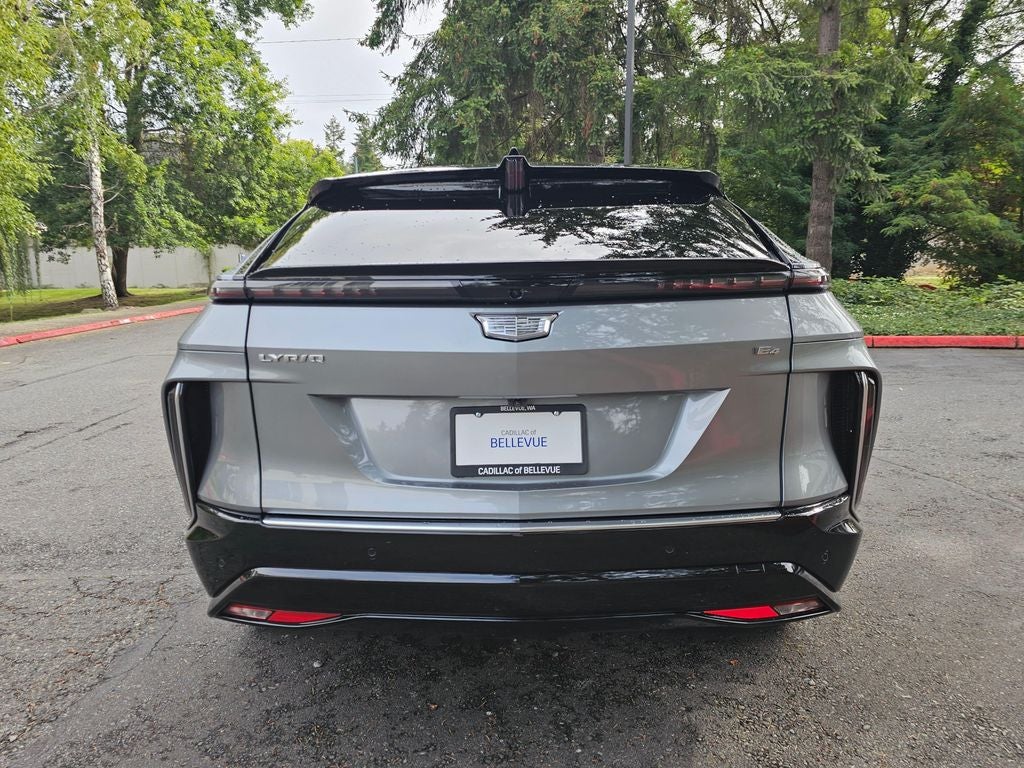 2027 Cadillac LYRIQ Signature Luxury