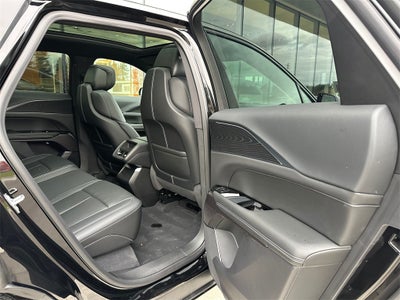 2025 Cadillac LYRIQ Sport